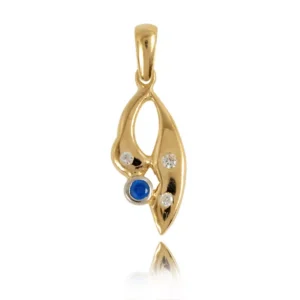 Delikatny wisiorek ze złota.